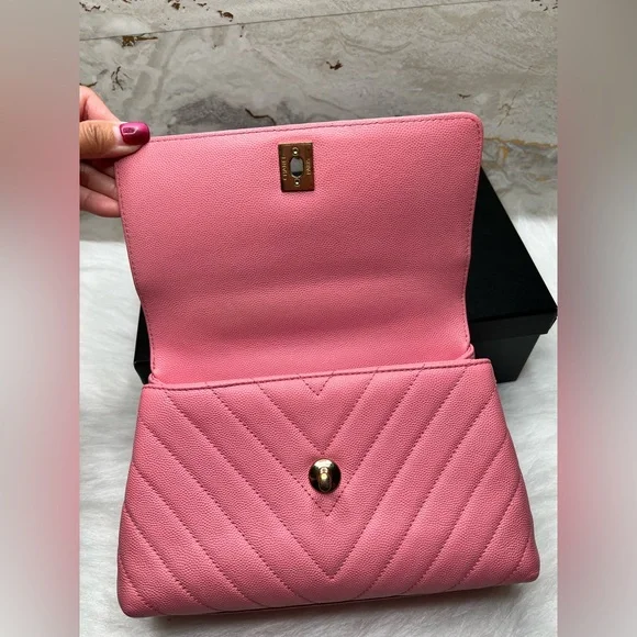 #038280BB SM Pink Coco Top Handle - Picture 5 of 10